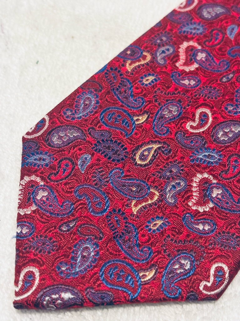 Brand New Stylish Tie By Daniel De Fasson